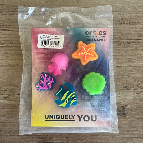 Crocs Jibbitz Charms Original Under The Sea Light Up Ocean 5 Pack New In Package - Picture 2 of 8